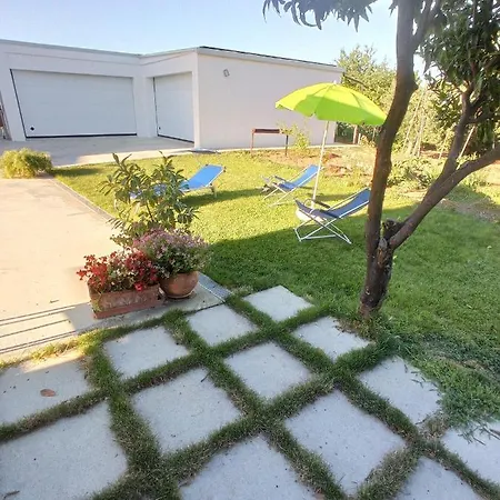 Angels Canosa Sannita